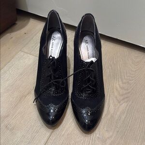 Anne Klein Black Lace-Up Heels (NWOT)
